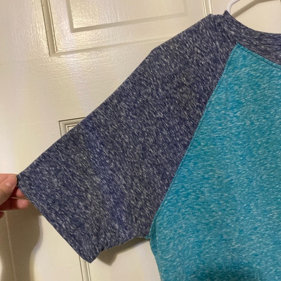 Hurley Teal and Navy Men's Short Sleeve Tee - Picture 2 of 5